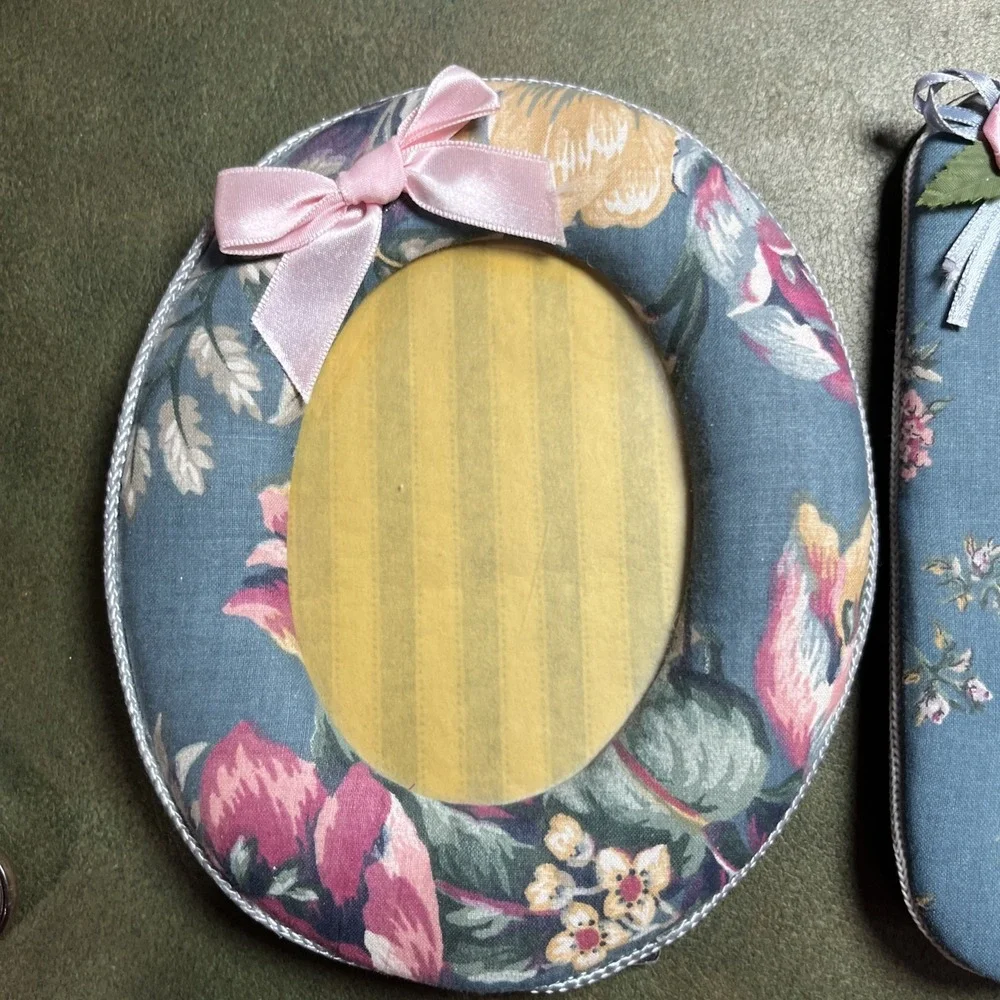 Fabric Lace‎ Bow Picture Photo Frames Vintage 1980's 2 Frames